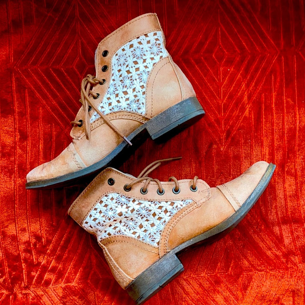 Lace-up suede-like ankle boots w crochet detail